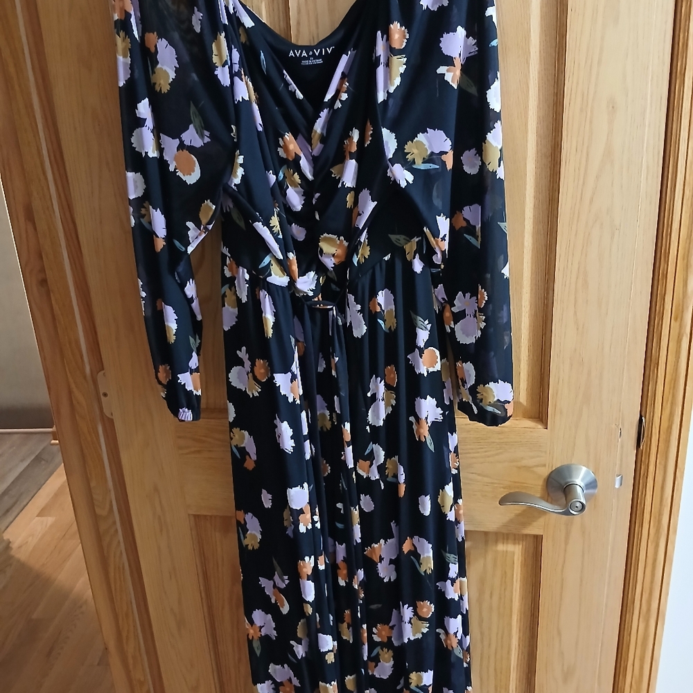 Ava & Viv Black Floral Maxi Dress